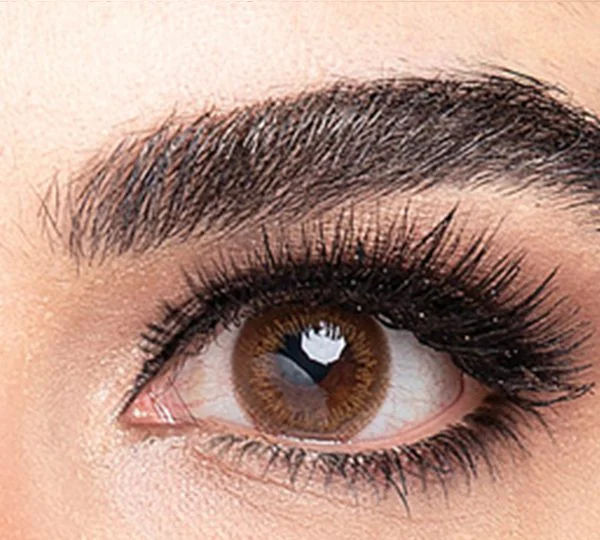 لنز رنگی روزانه گلامور Glamour_Hazel4