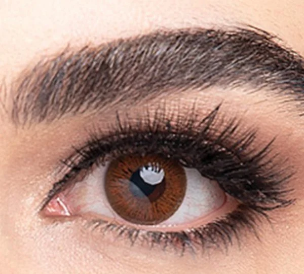 لنز رنگی روزانه گلامور Glamour_Hazel5