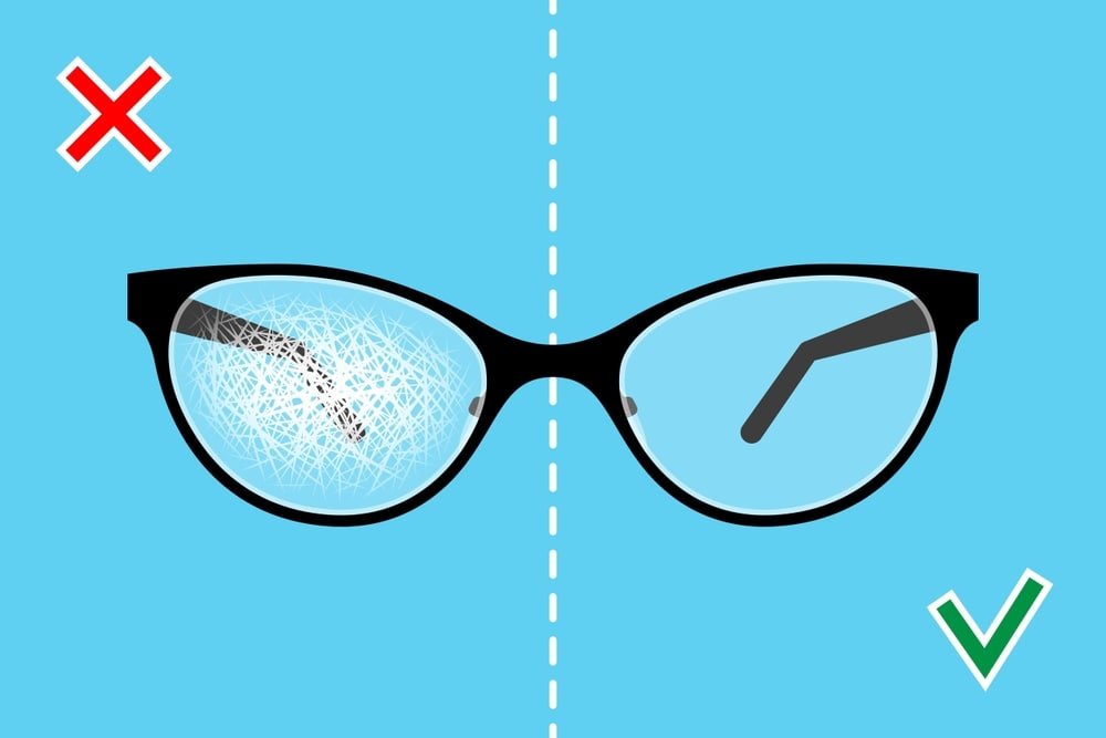 ترفندهای از بین بردن خط و خش عینک